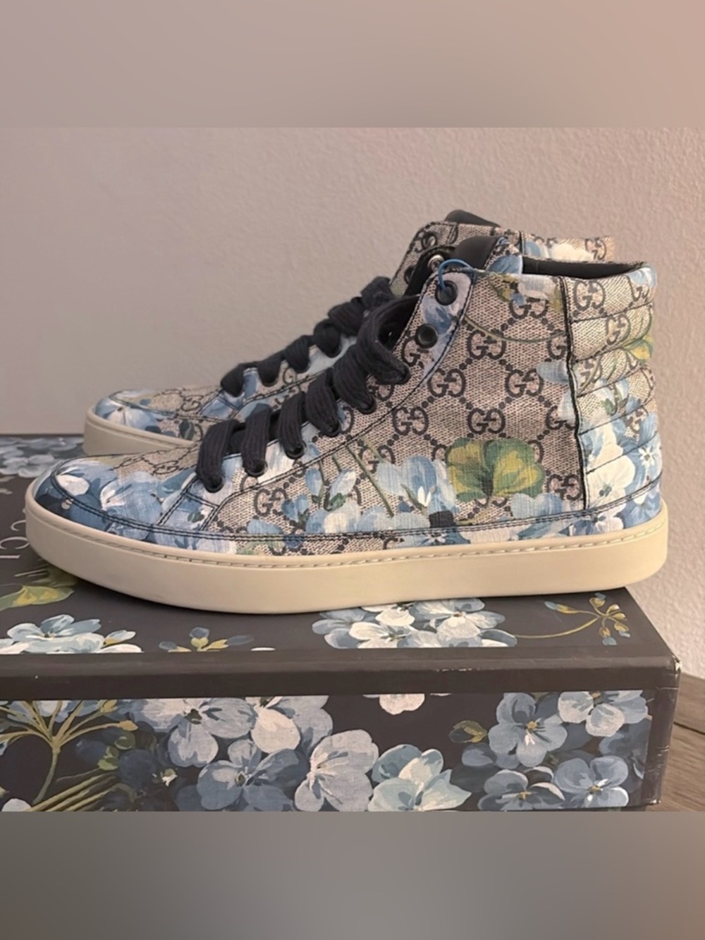 EUC [Gucci] Authenticated Bloom GG Floral High Top Sneakers Men’s US 8.5 w/ Box - Picture 7 of 16
